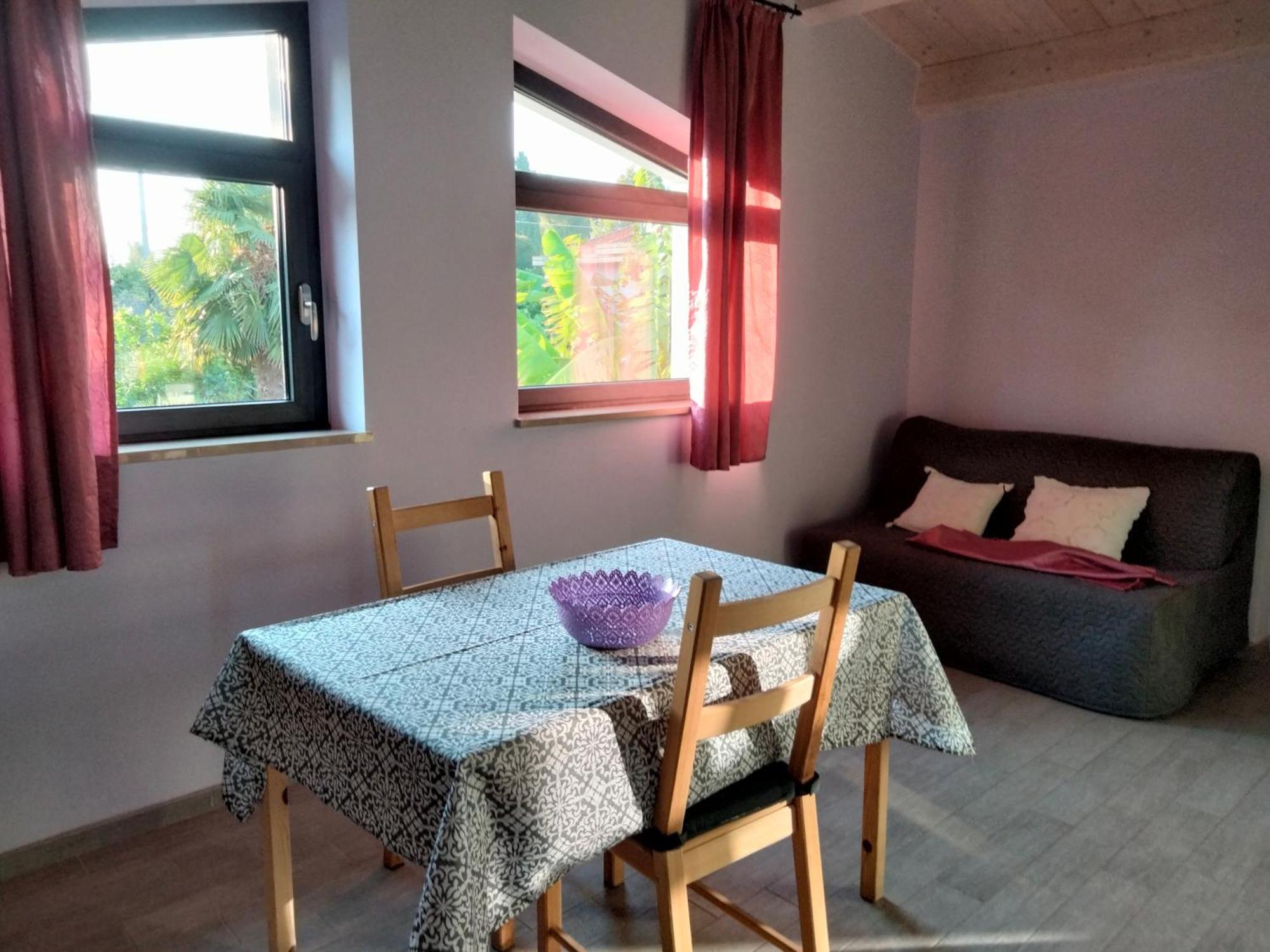Residenza Flores Apartment Pescara Phòng bức ảnh